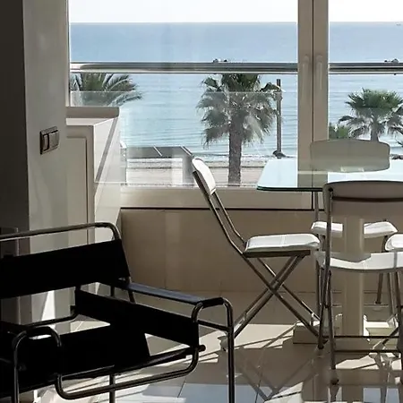 1 Linea Playa San Juan דירה