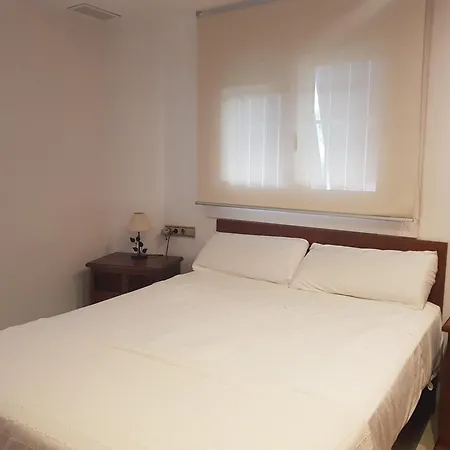 1 Linea Playa San Juan אליקאנטה